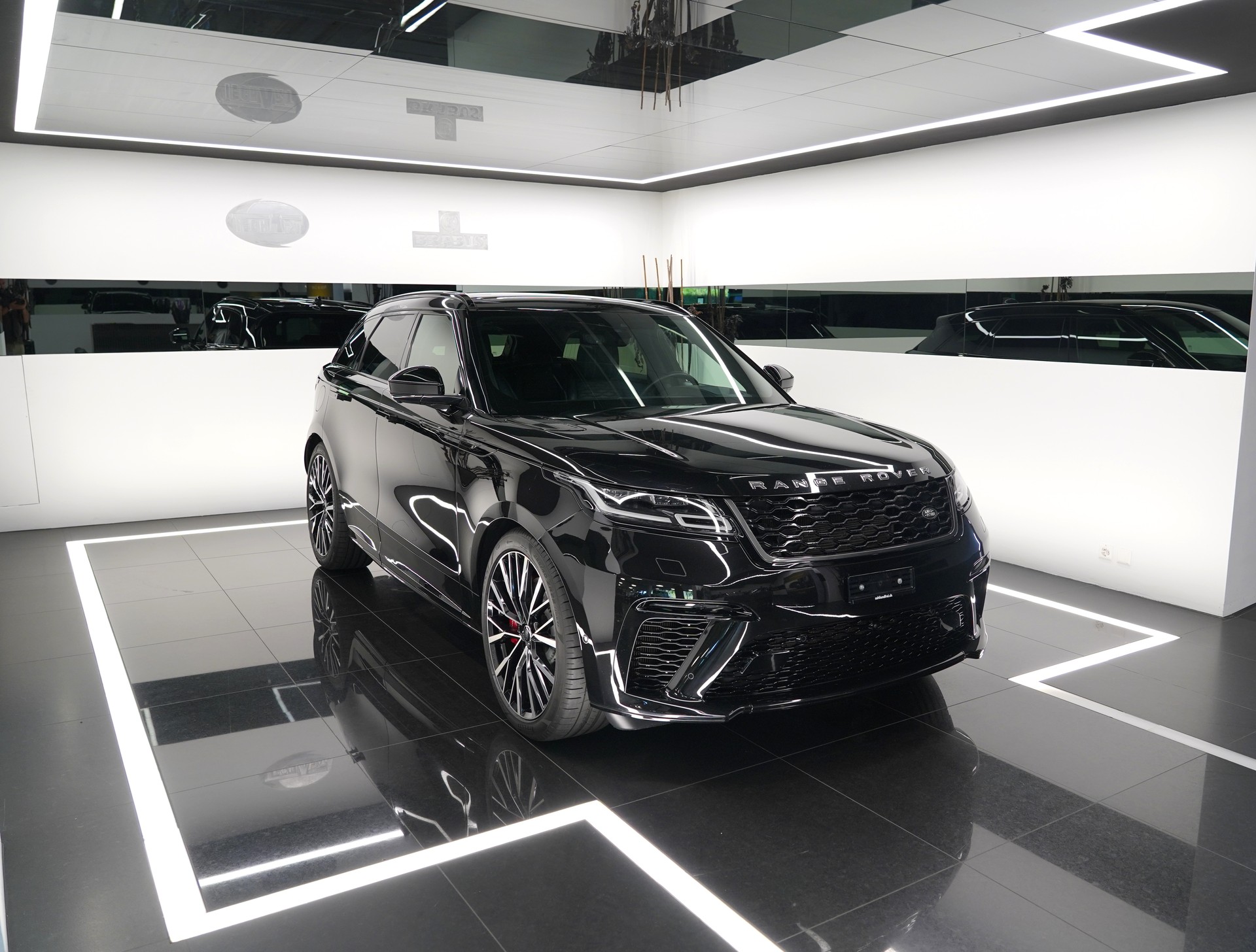 LAND ROVER RR Velar SVA-D-image-4