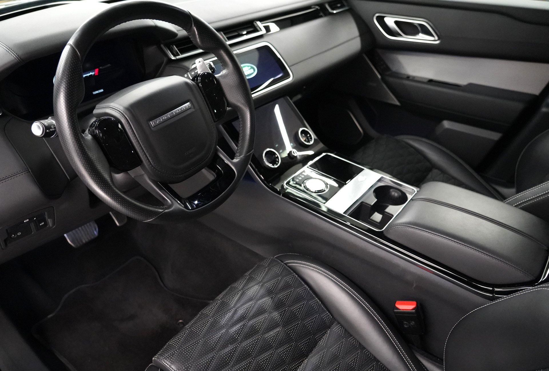 LAND ROVER RR Velar SVA-D-image-8