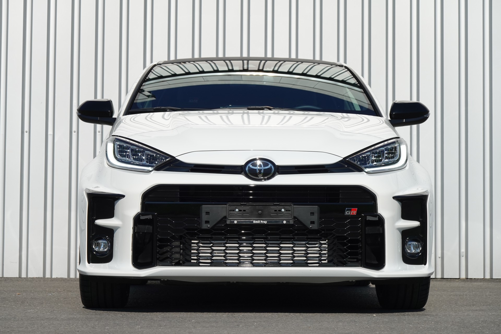 TOYOTA Yaris 1.6 GR Sport-image-3