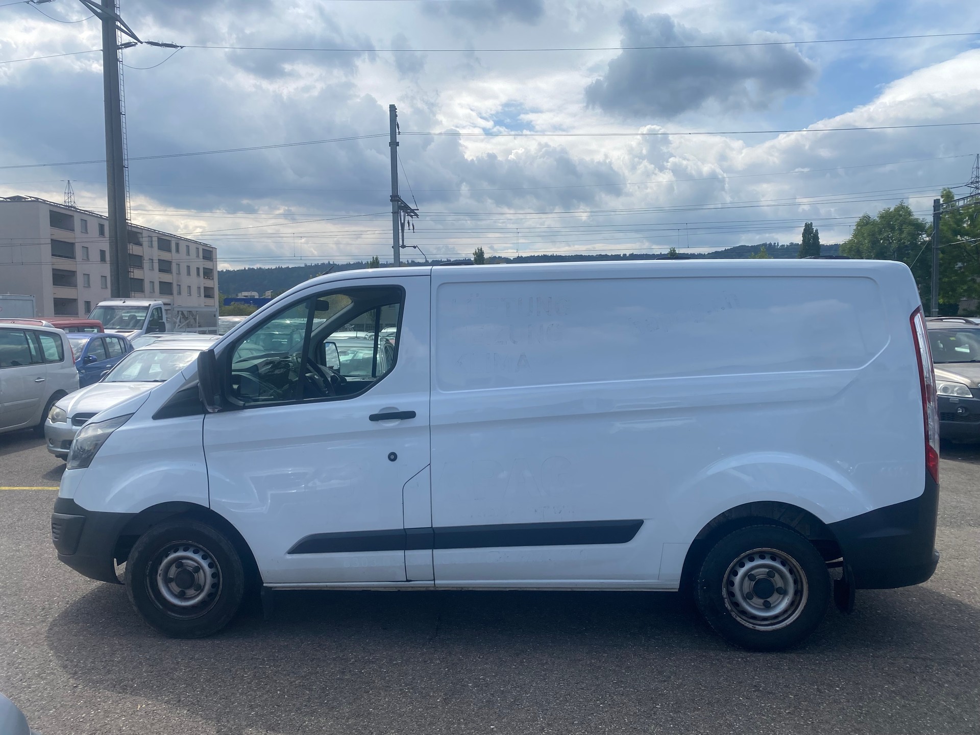 FORD Transit Custom Van 270 L1H1 Ambiente-image-4