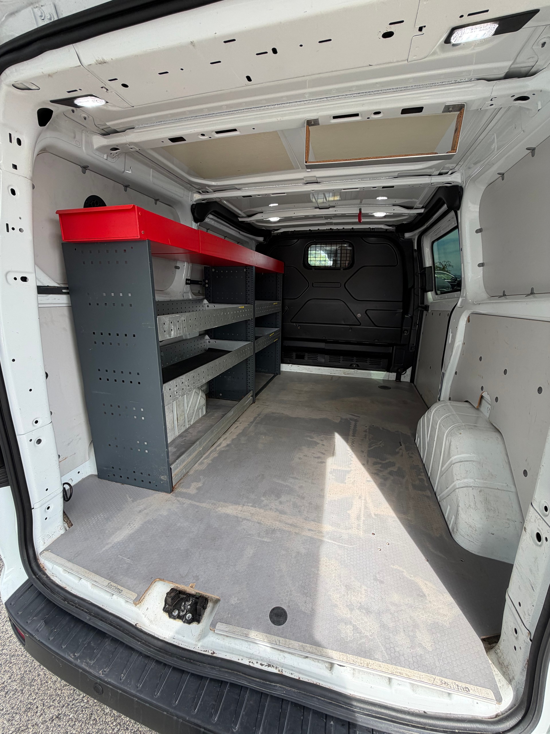 FORD Transit Custom Van 300 L1H1 Trend A-image-3