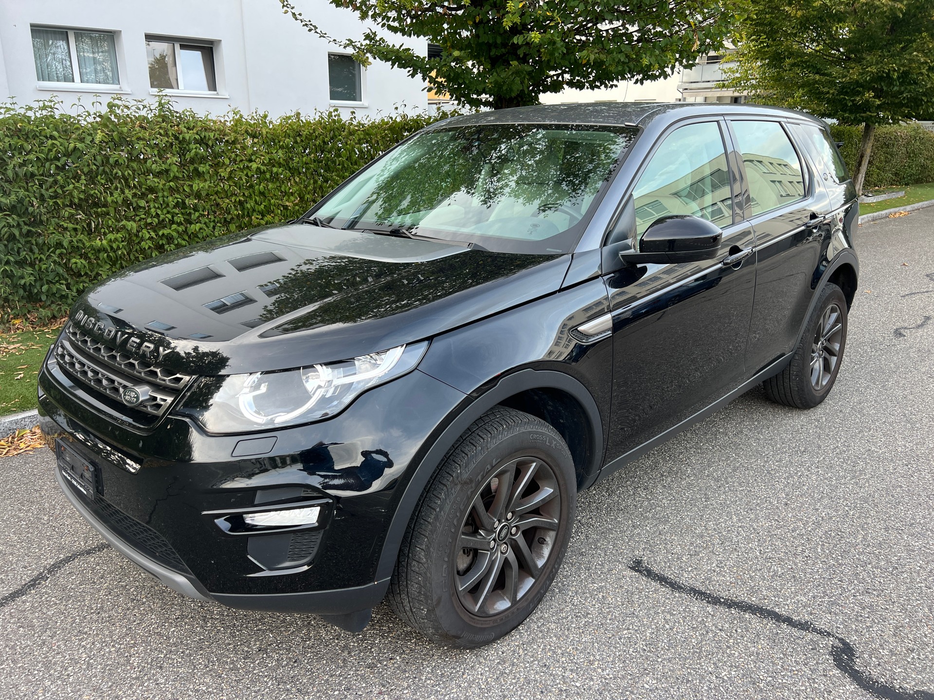 LAND ROVER DISCOVERY-image-0