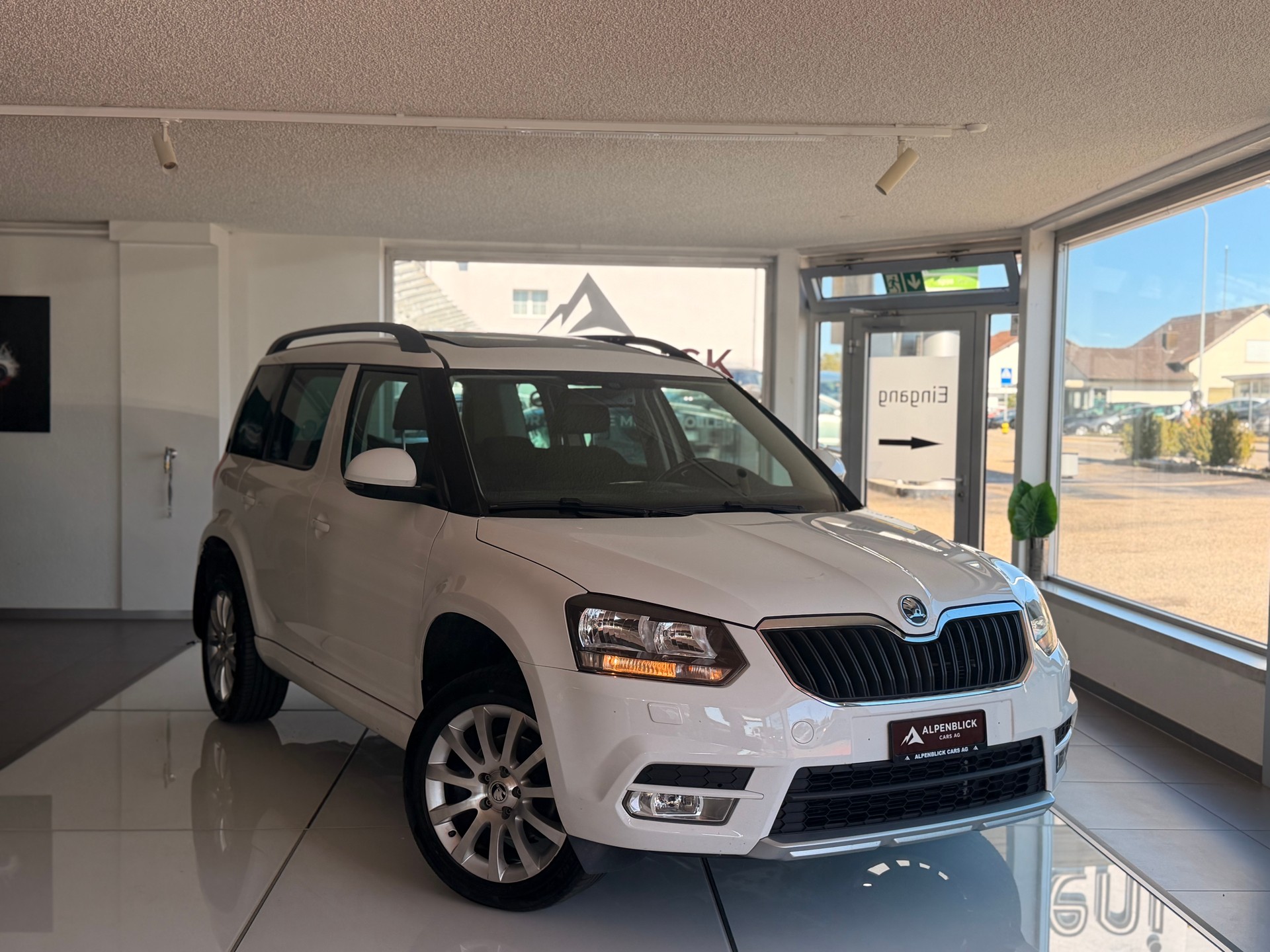 SKODA Yeti 1.8 TSI Ambition 4x4 DSG-image-0
