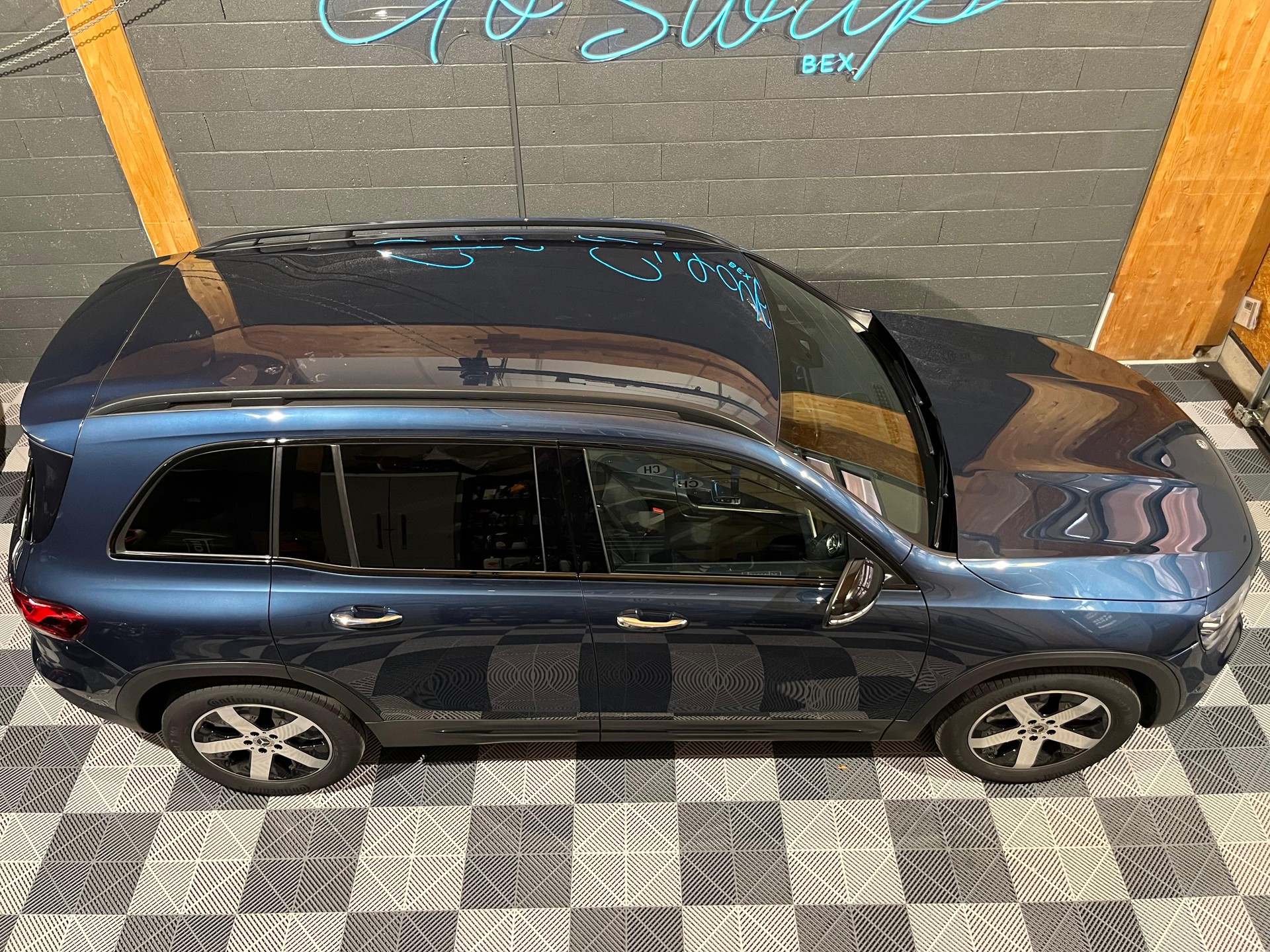 MERCEDES-BENZ GLB 250 4Matic Progressive 8G-Tronic-image-1