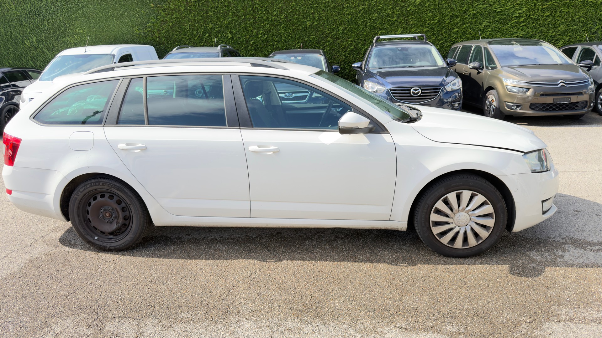 SKODA Octavia Combi 1.8 TSI Ambition 4x4 DSG-image-4
