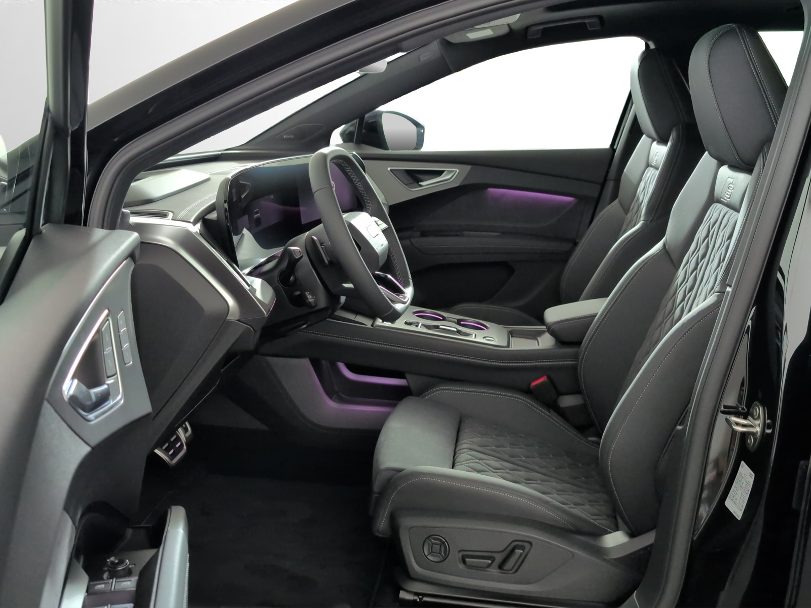 AUDI Q4 e-tron SUV quattro performance-image-5