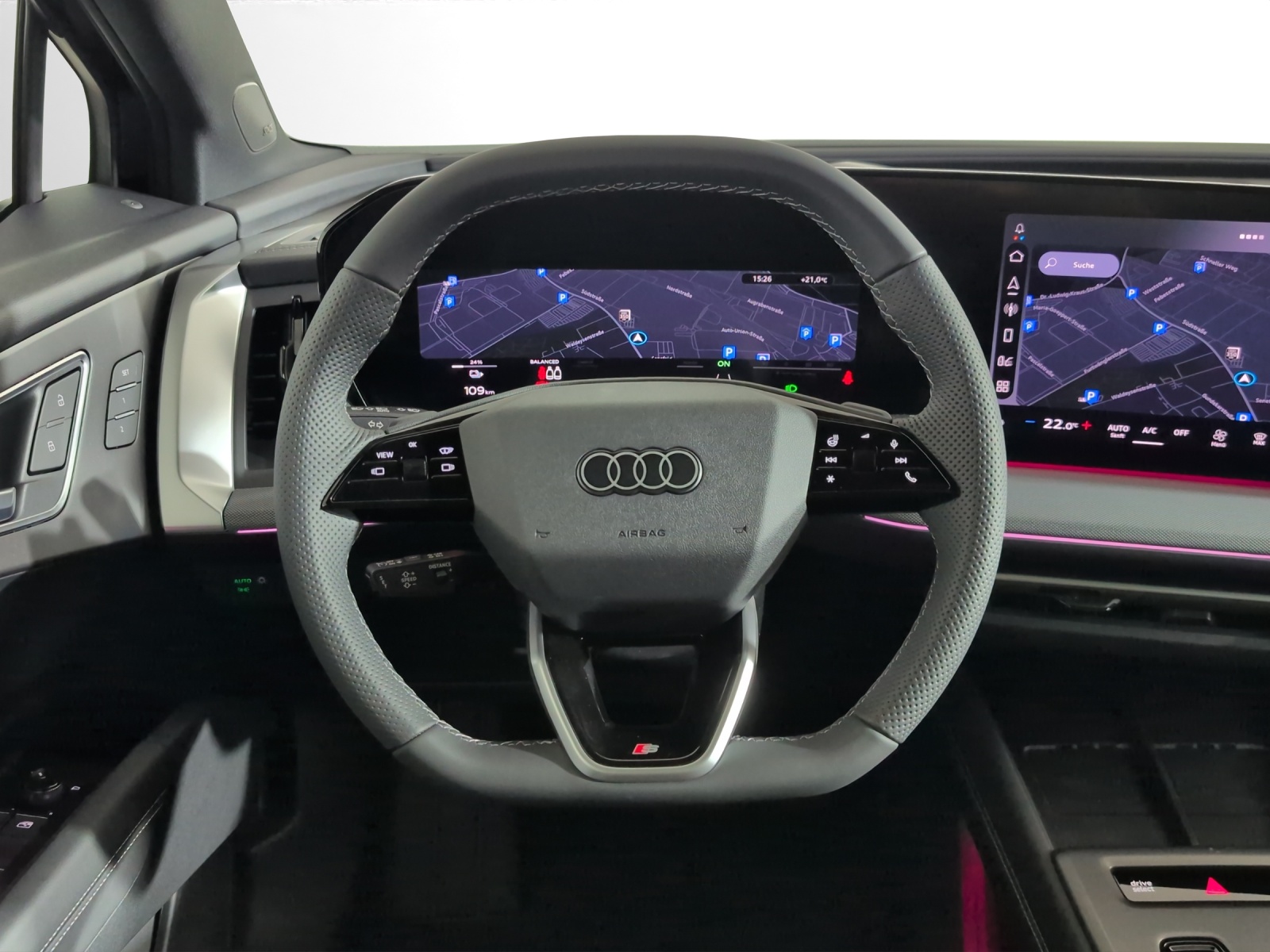 AUDI Q4 e-tron SUV quattro performance-image-11