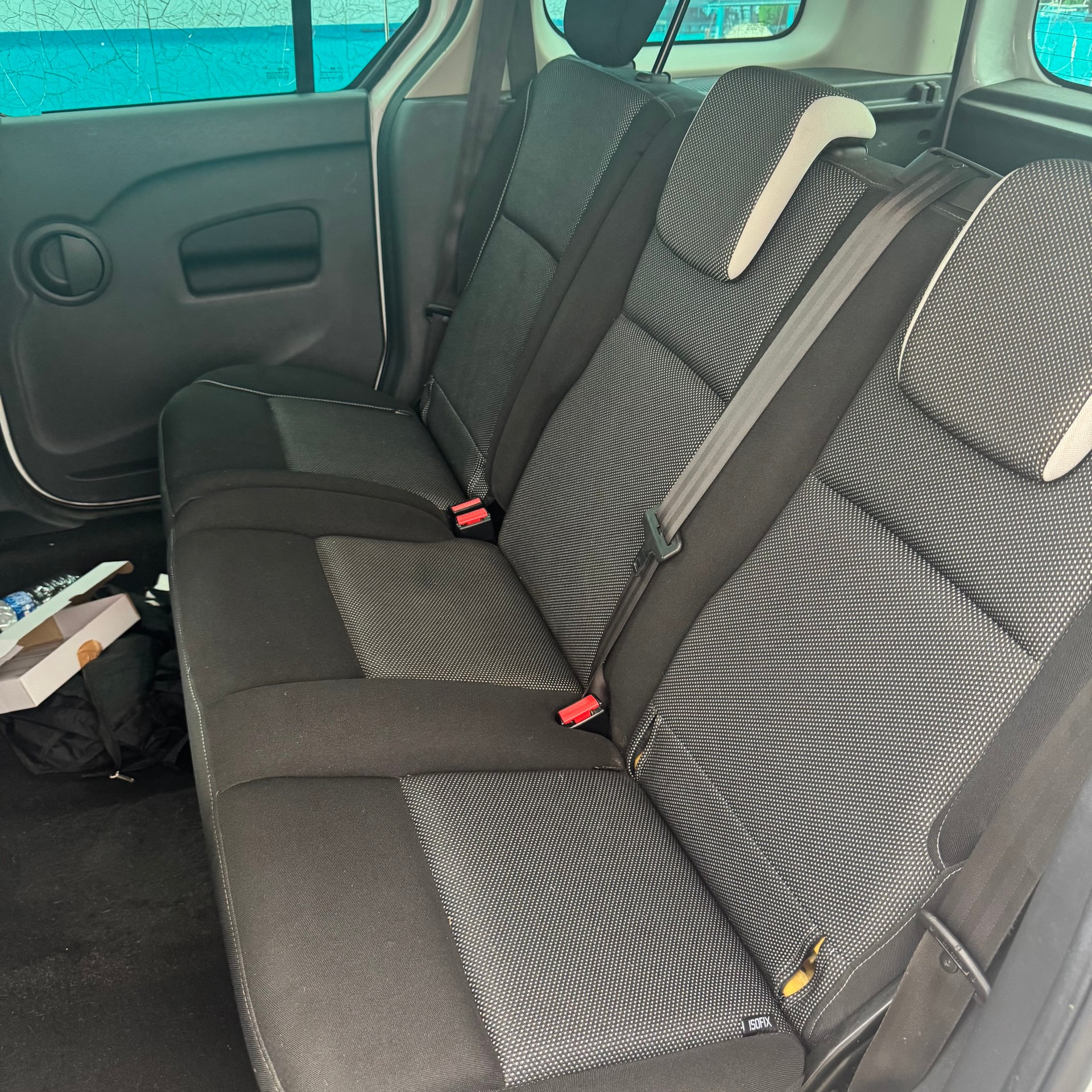 RENAULT Kangoo 1.6 16V Dynamique Automatic-image-6