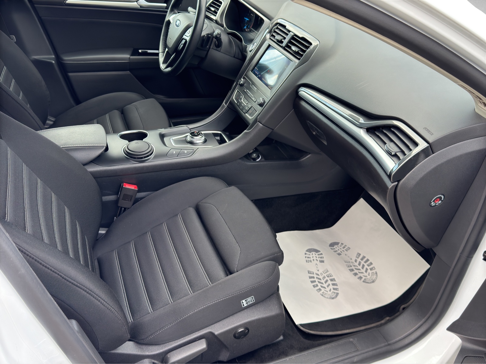 FORD Mondeo 2.0 TDCi Trend Automatik-image-15