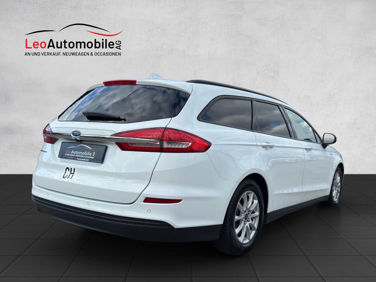 FORD Mondeo 2.0 TDCi Trend Automatik-image-2