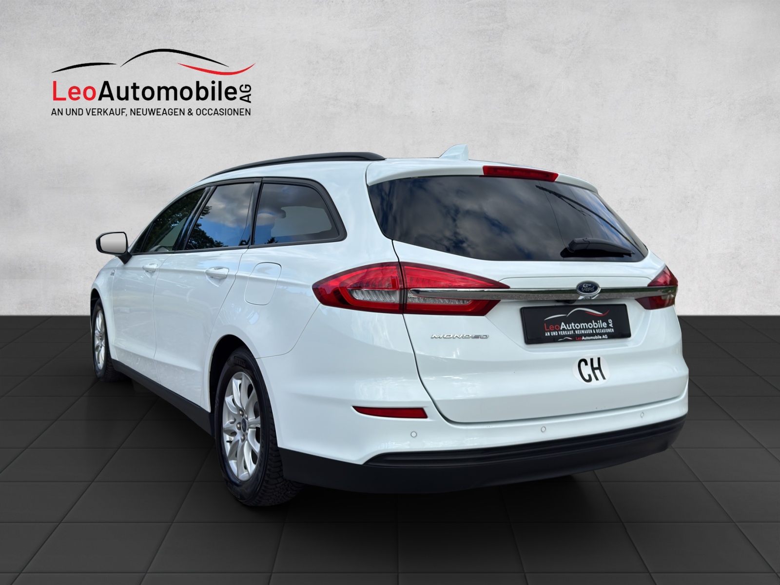 FORD Mondeo 2.0 TDCi Trend Automatik-image-3