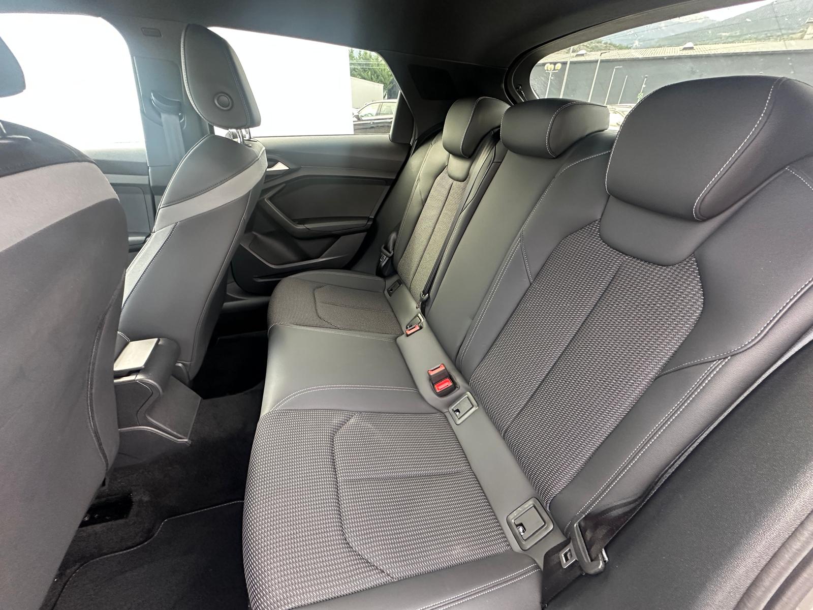 AUDI A1 allstreet 35 TFSI S-tronic-image-7
