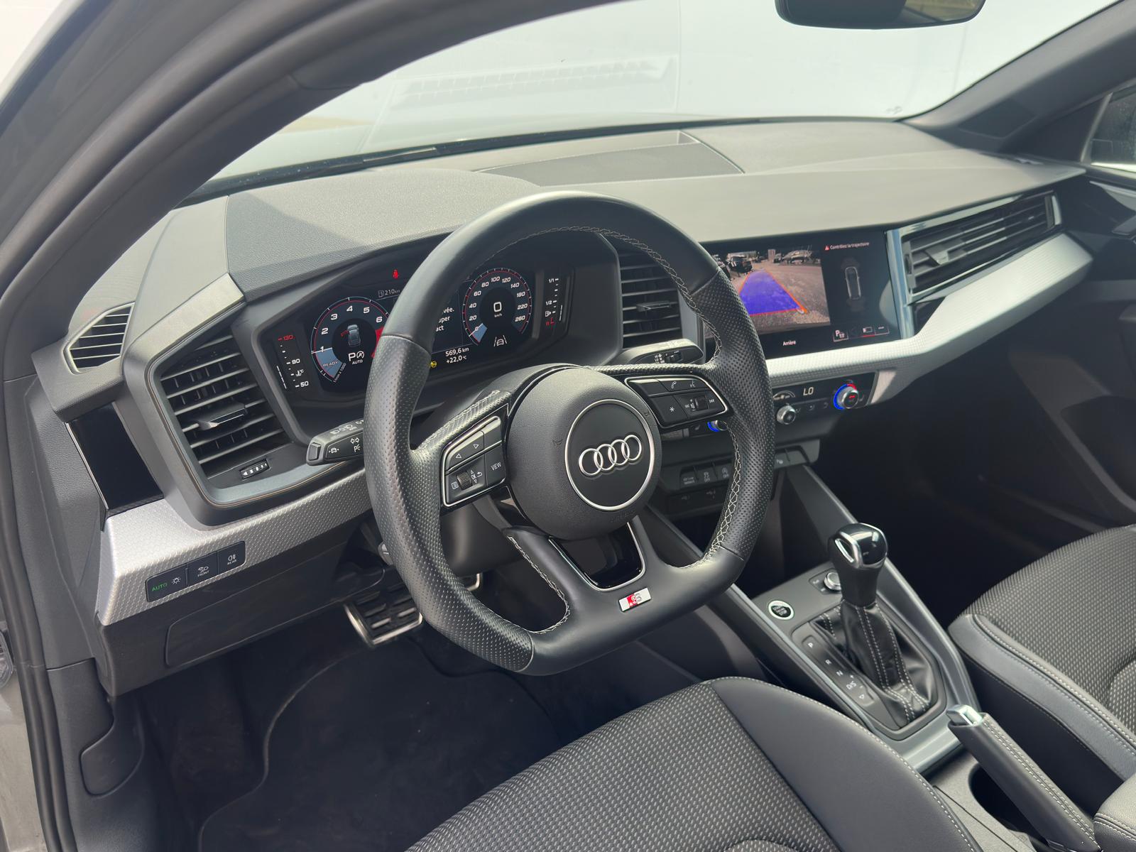 AUDI A1 allstreet 35 TFSI S-tronic-image-6