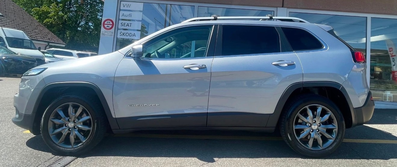JEEP Cherokee 2.0 TD Limited AWD 9ATX | CH-Fahrzeug | Topausstattung | Neupreisvorteil 73% | Panorama | ACC | Leder | Navi