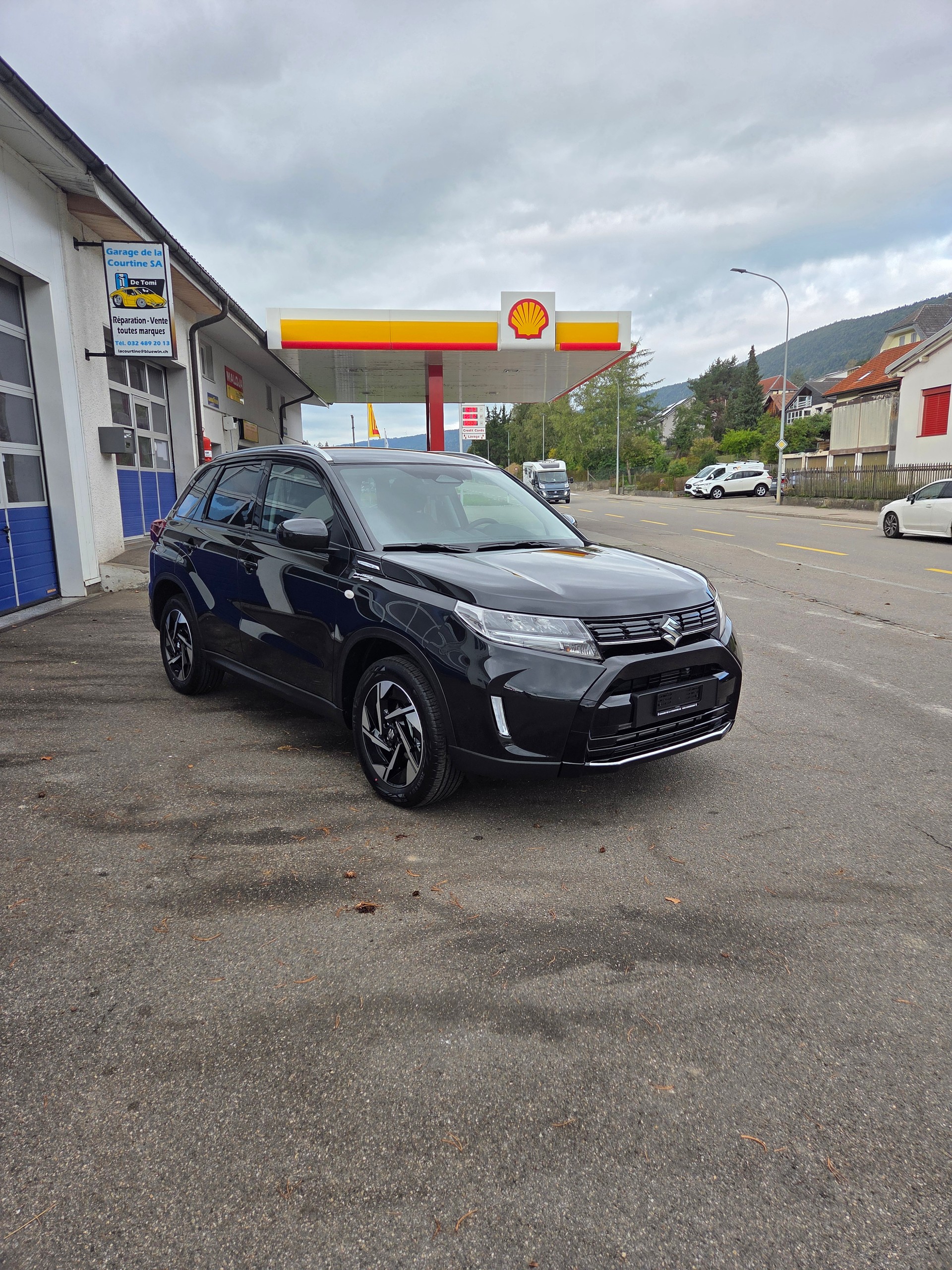 SUZUKI Vitara 1.4 Boosterjet Compact + 4x4 Hybrid Automatic-image-1
