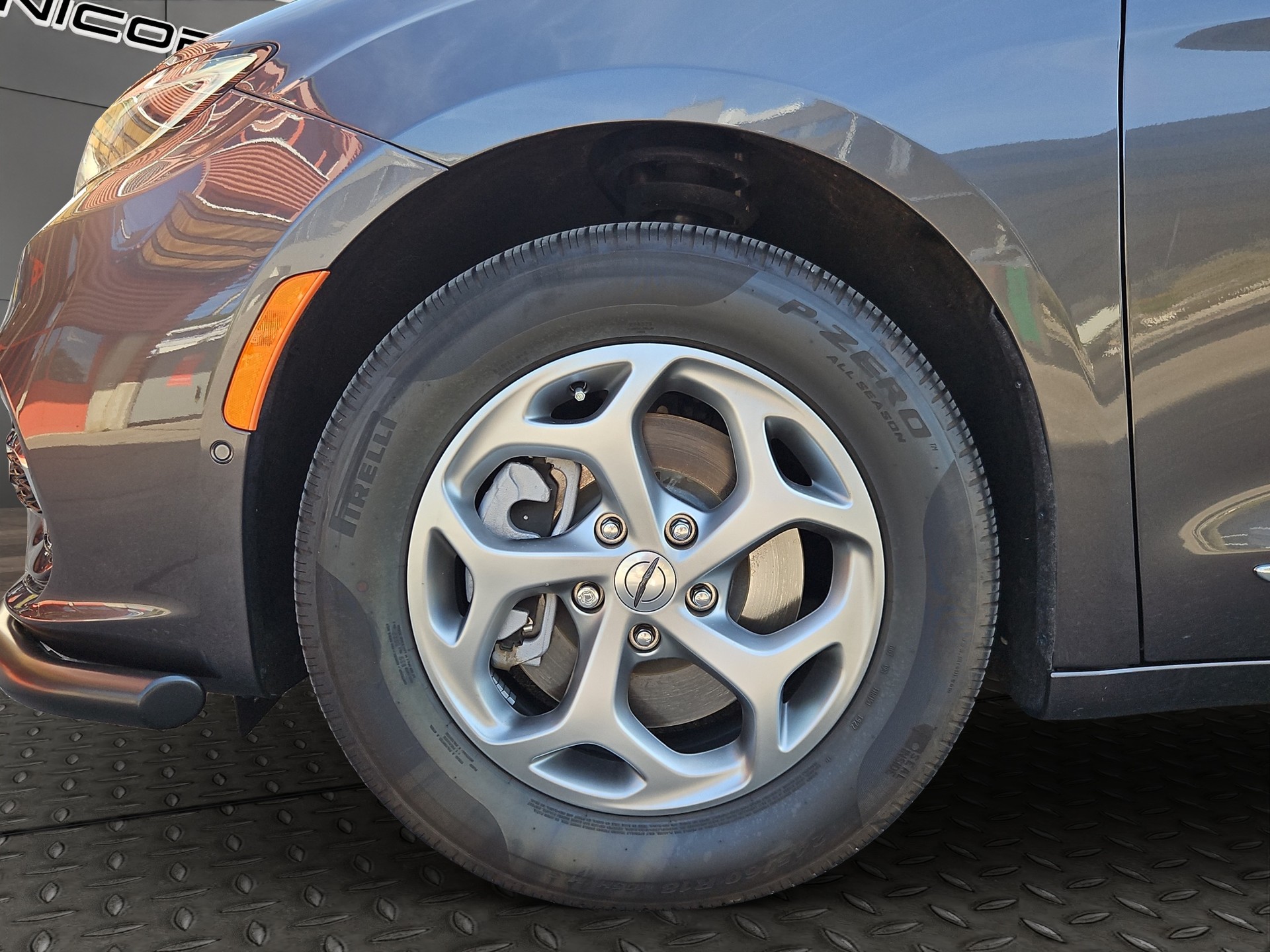 CHRYSLER PACIFICA 3.6 AWD-image-22
