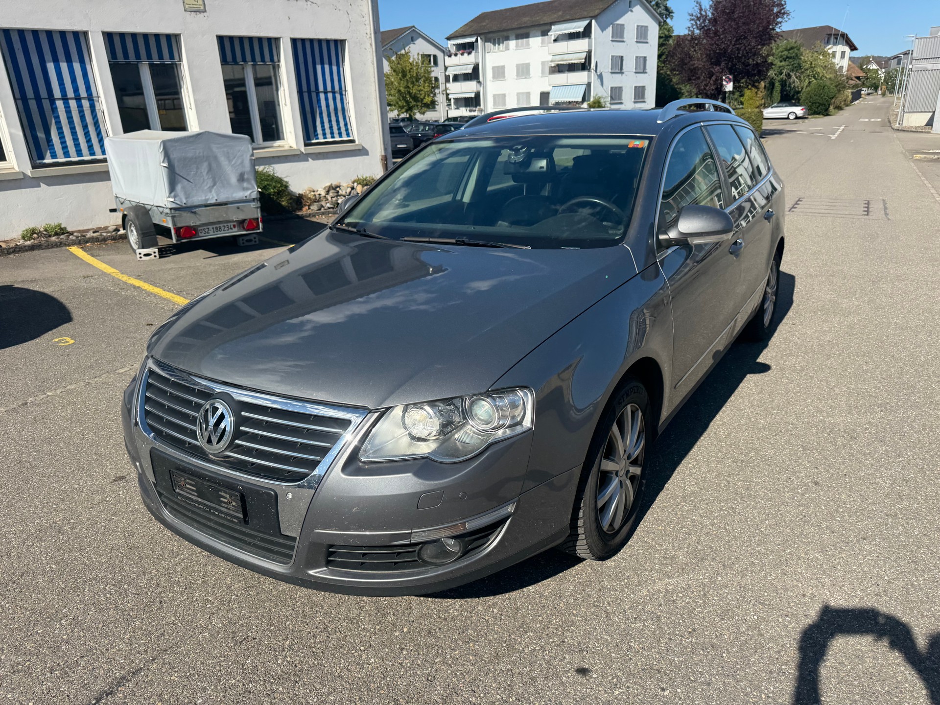 VW Passat Variant 2.0 TDI Highline 4Motion-image-8