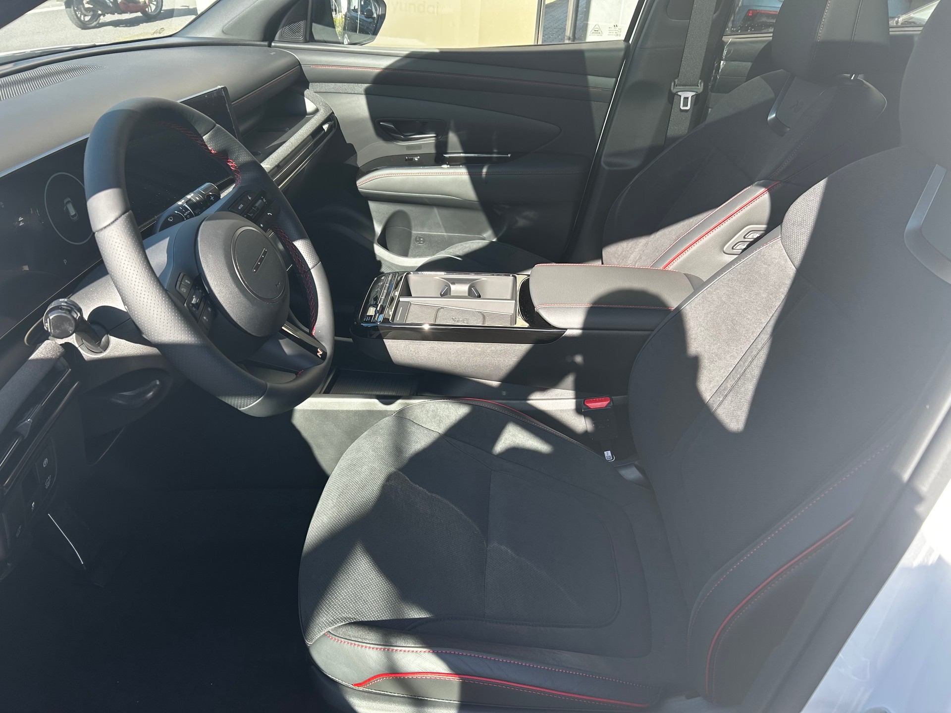HYUNDAI Tucson 1.6 TGDI HEV N-Line LUX pack 4WD-image-9