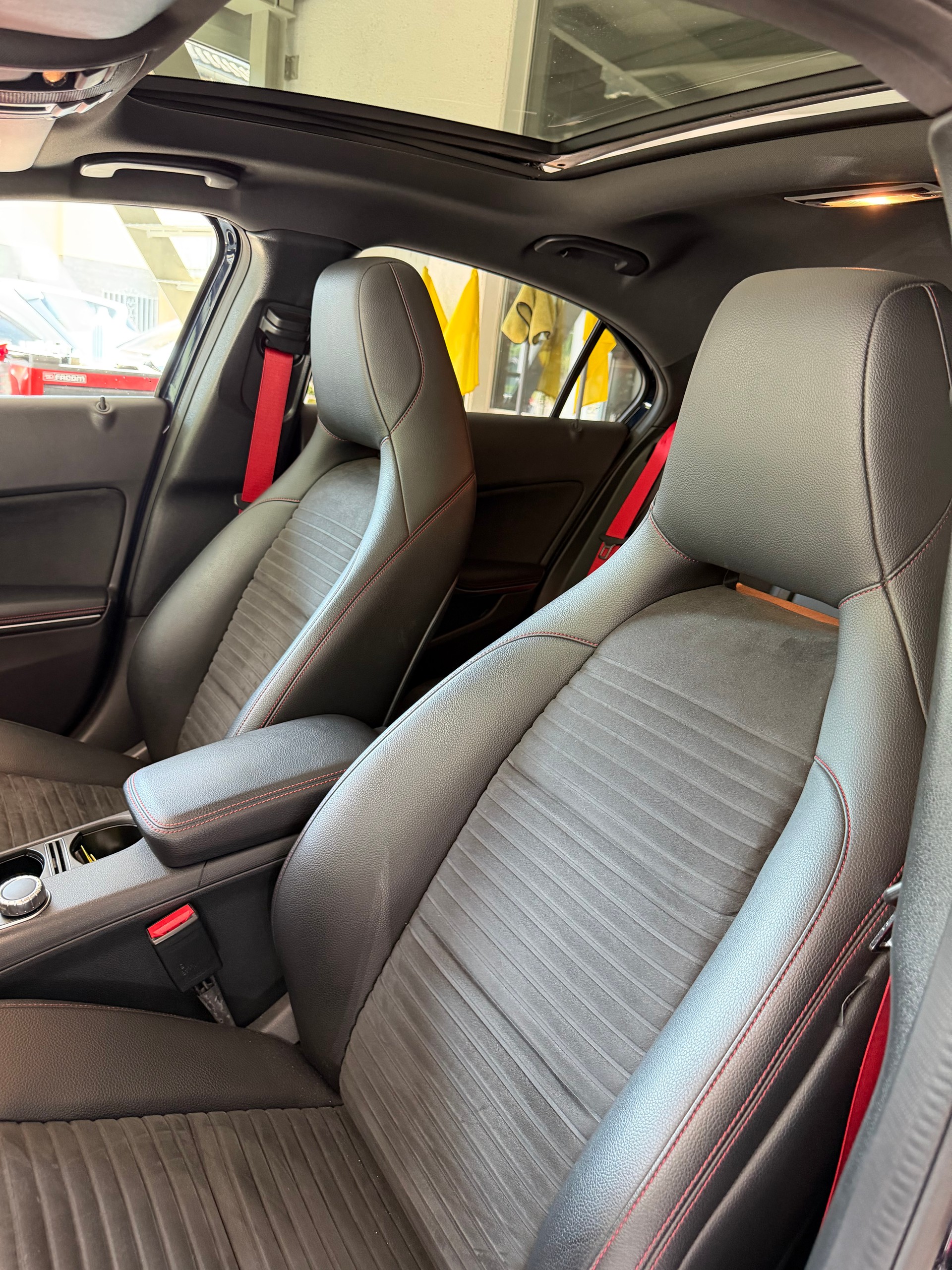 MERCEDES-BENZ A 45 AMG 4Matic Speedshift 7G-DCT-image-9