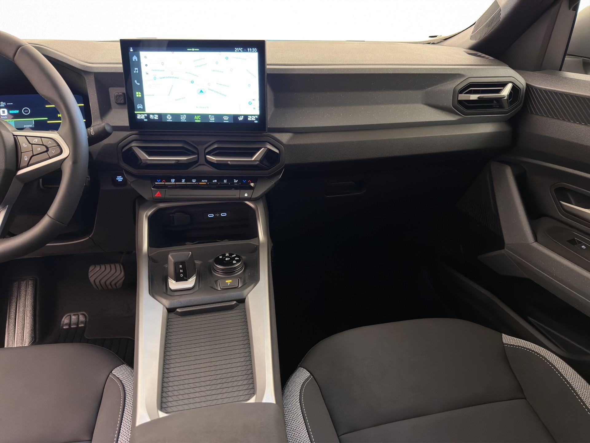 DACIA Bigster 1.2 Hybrid Journey 4WD-image-8