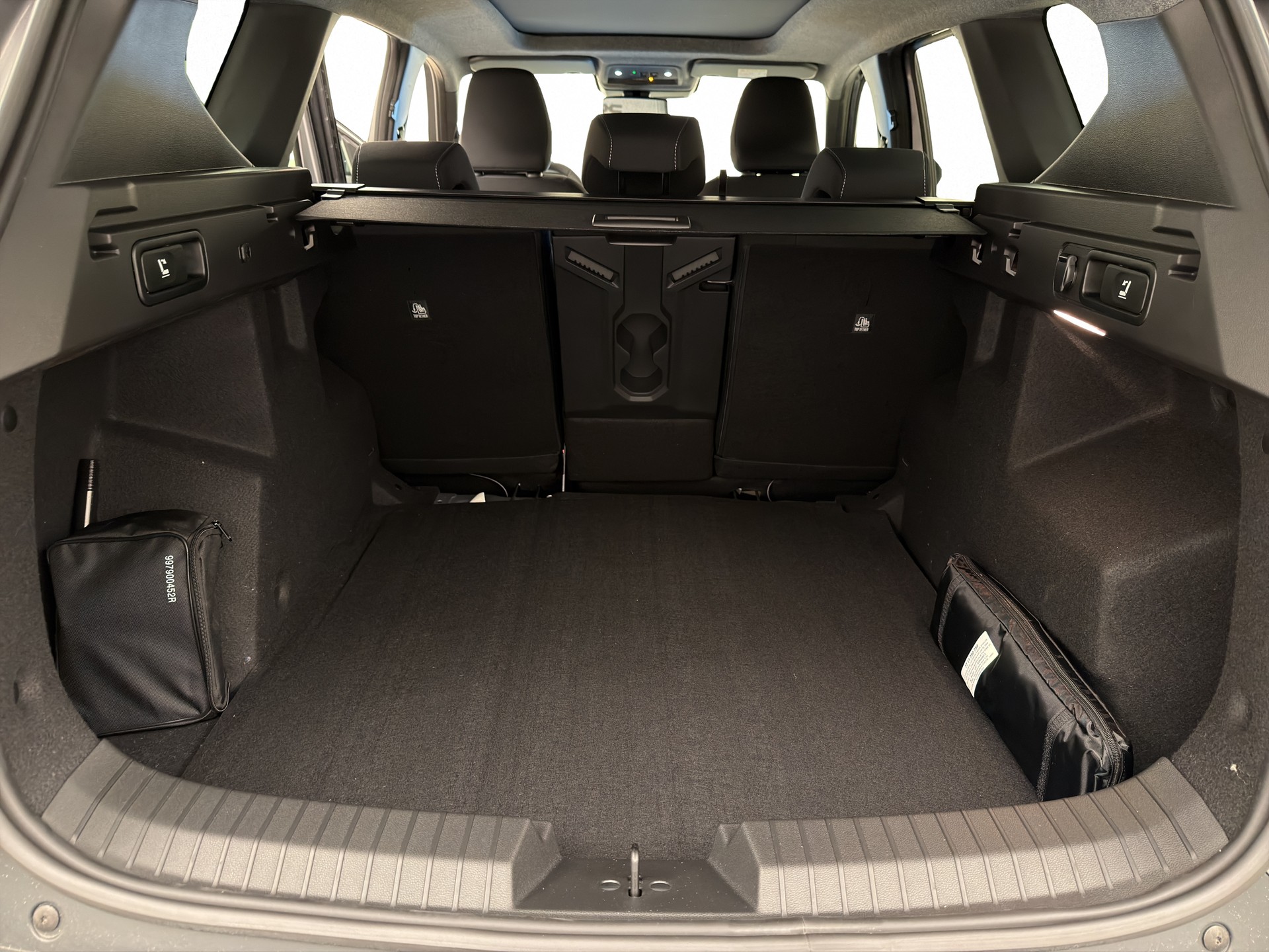 DACIA Bigster 1.2 Hybrid Journey 4WD-image-11