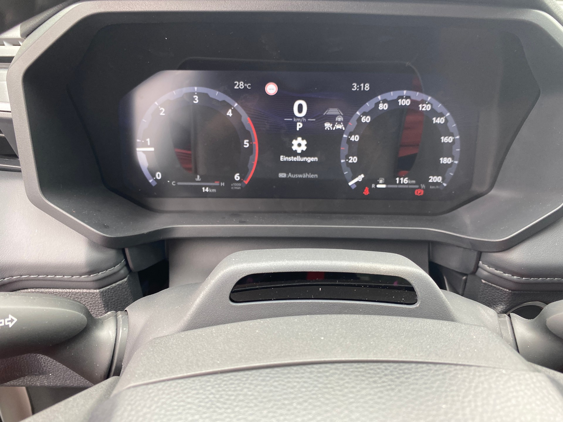 TOYOTA Hilux 2.8d MHEV Style Double Cab 4x4-image-10