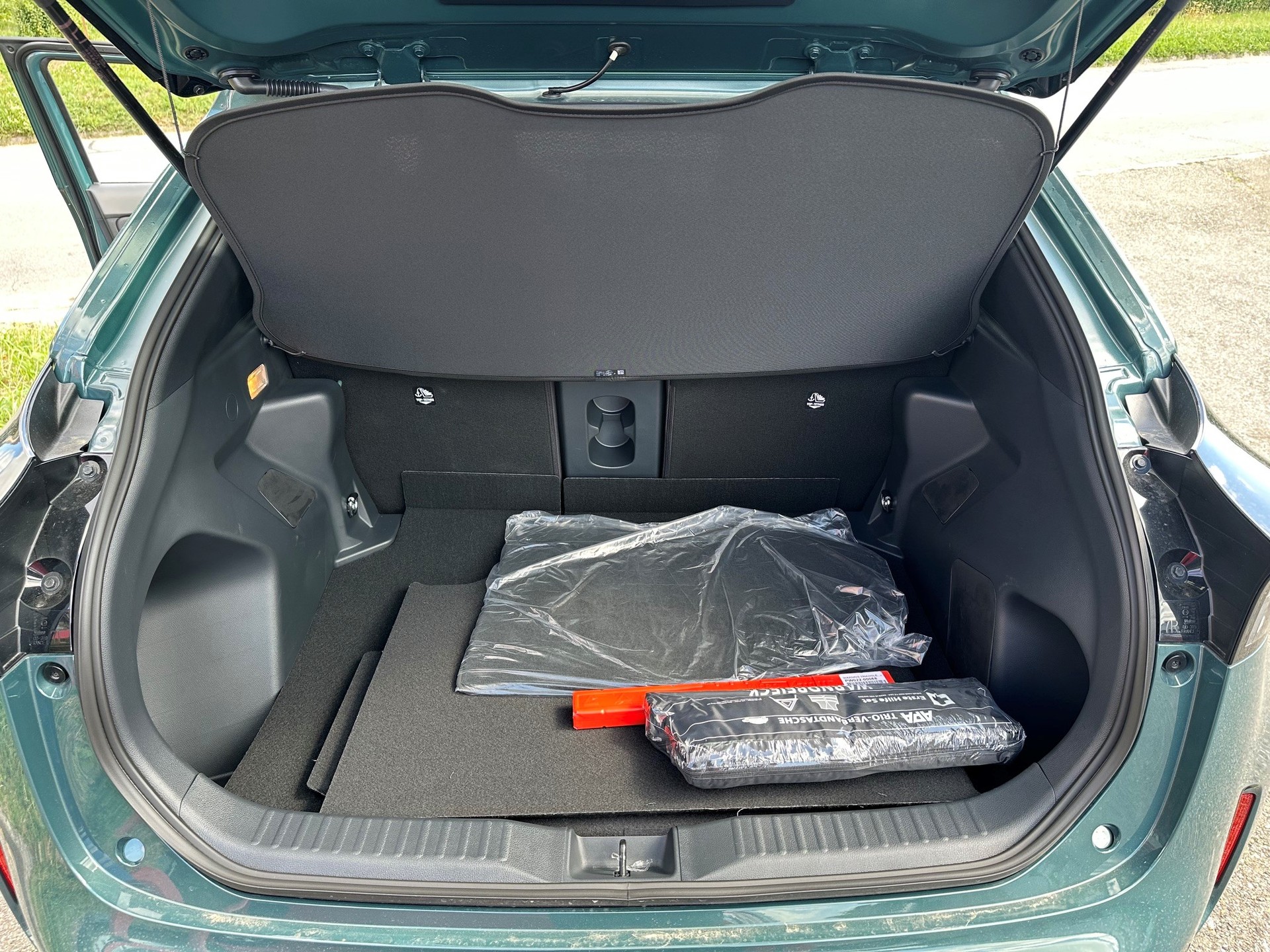 TOYOTA Yaris Cross 1.5 Trend e-CVT-image-7