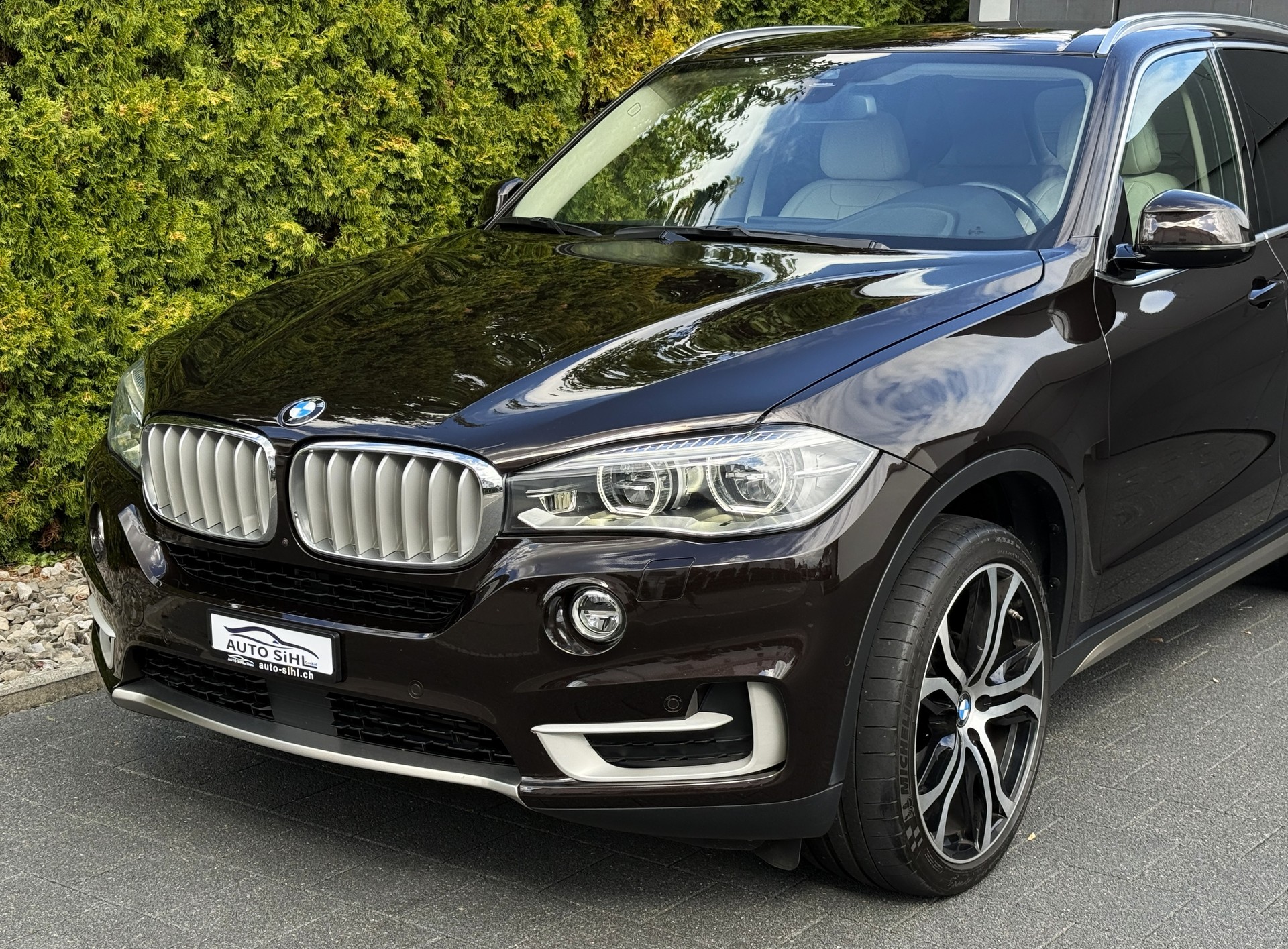 BMW X5 xDrive 40d Steptronic / Frisch ab MFK / AHK-image-8