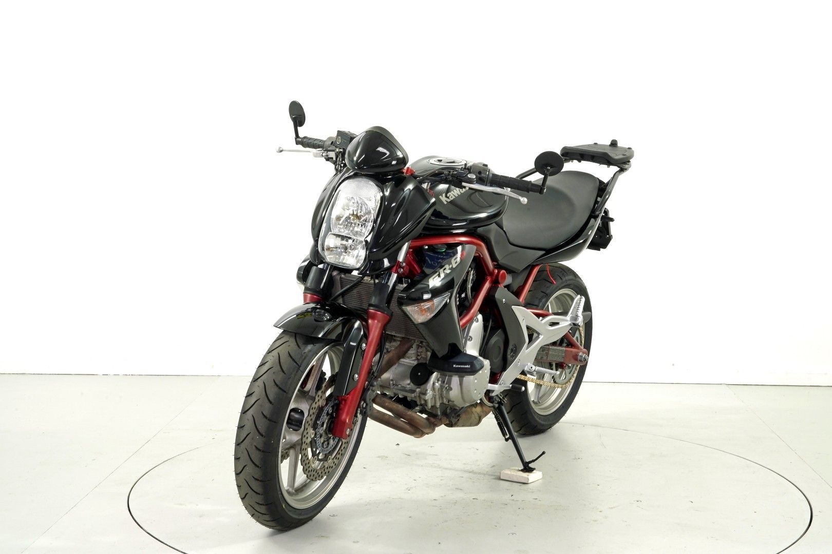 KAWASAKI ER-6n ABS-showroom-element-2