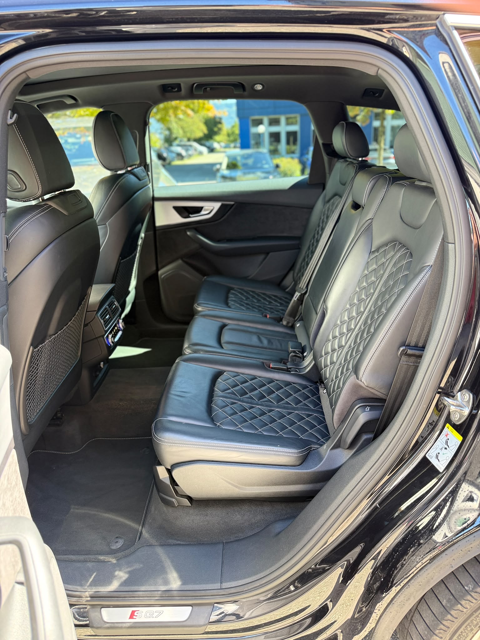 AUDI SQ7 4.0 V8 TDI quattro T-Tronic-image-11