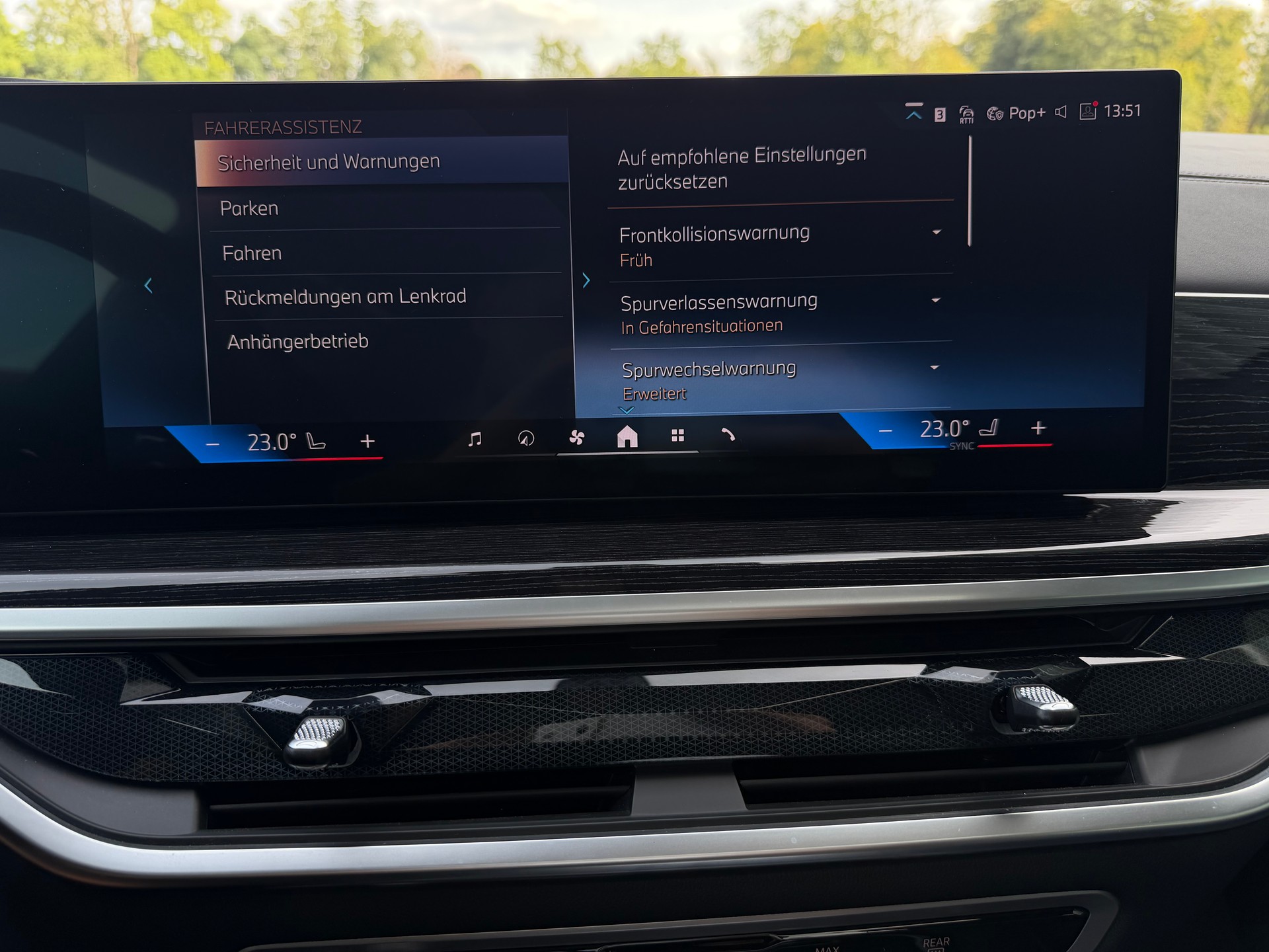 BMW X5 xDrive 48V 30d M Sport Pro Steptronic-image-25