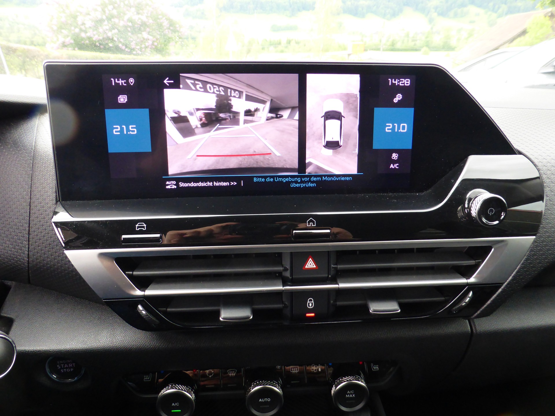 CITROEN C4 1.2 Pure Tech Shine Pack EAT8-image-8