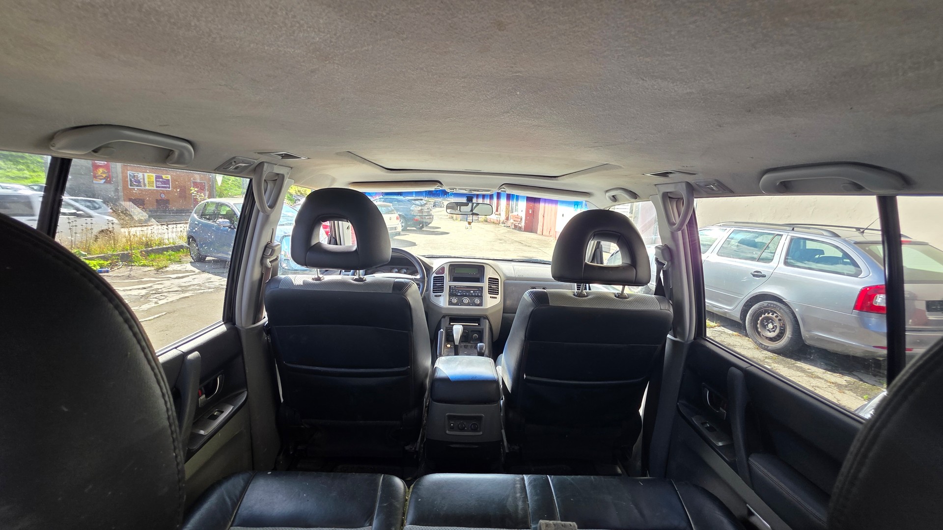 MITSUBISHI Pajero 3.2 DI-D Dakar-image-9