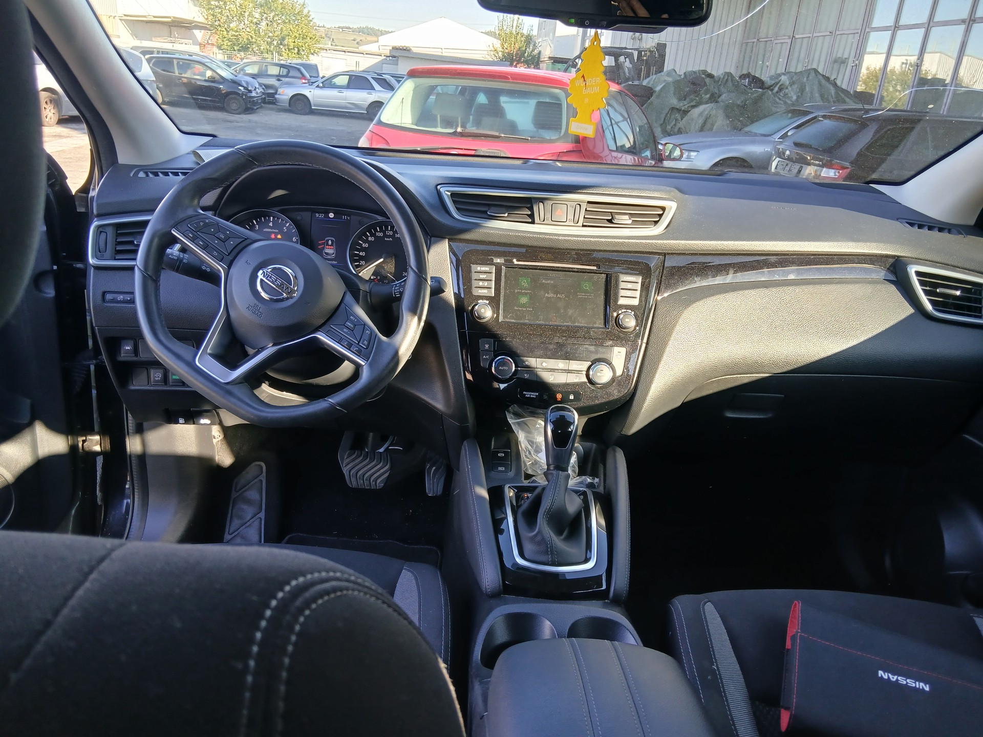 NISSAN Qashqai 1.3 DIG-T tekna DCT-image-3