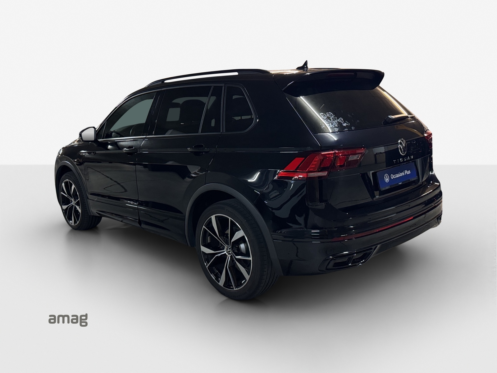 VW Tiguan 2.0TSI R-Line 4Motion DSG-image-2