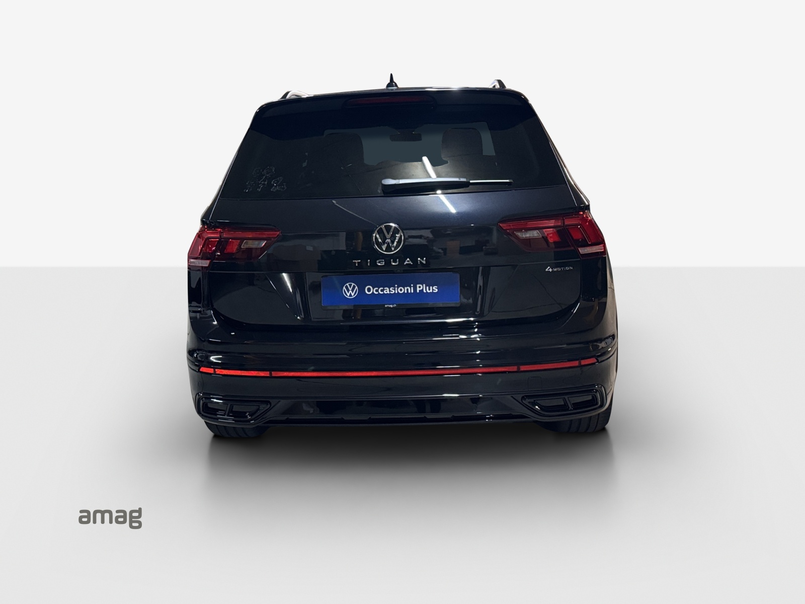 VW Tiguan 2.0TSI R-Line 4Motion DSG-image-3
