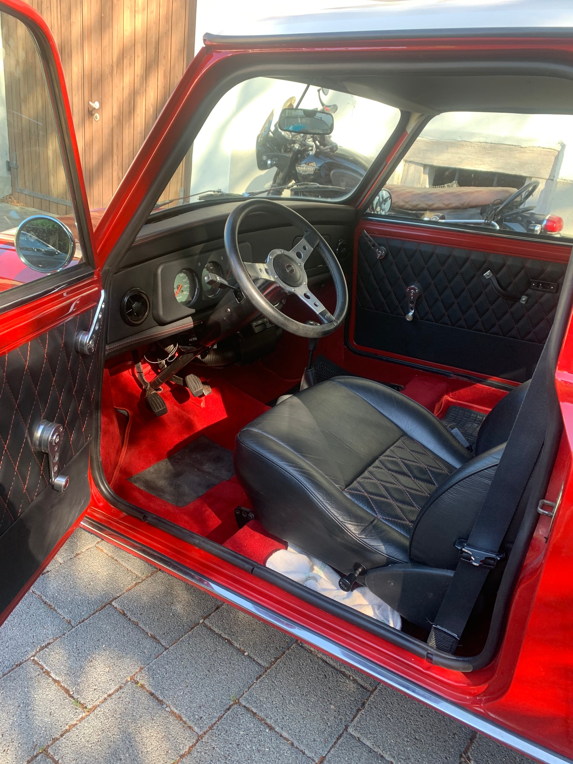 MINI COOPER-image-1