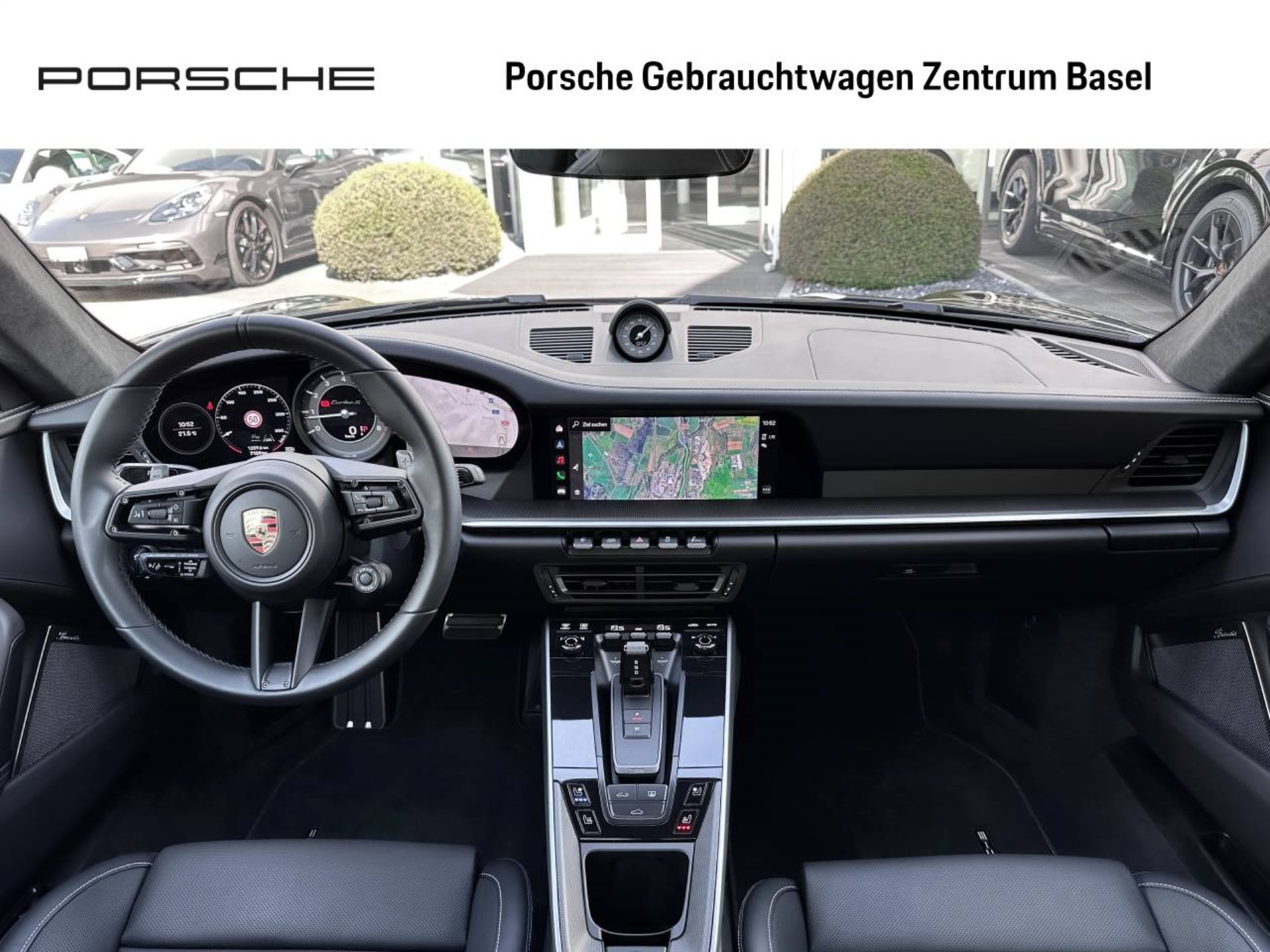PORSCHE 911 Turbo S-showroom-element-3