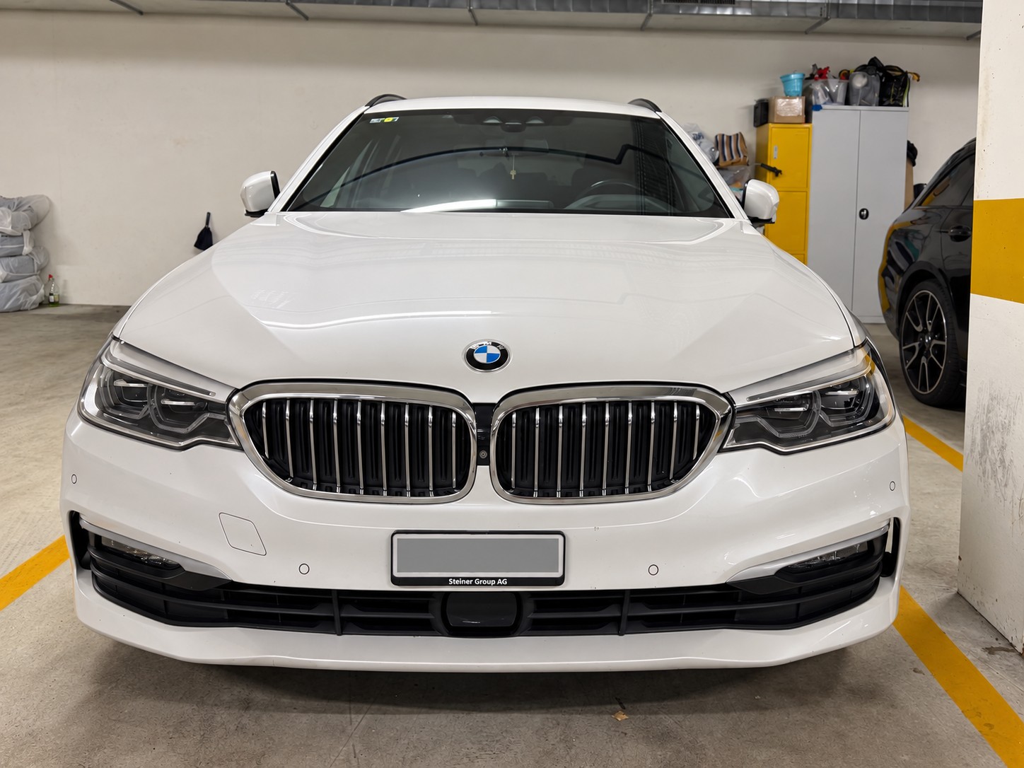 BMW 520d xDrive-image-0