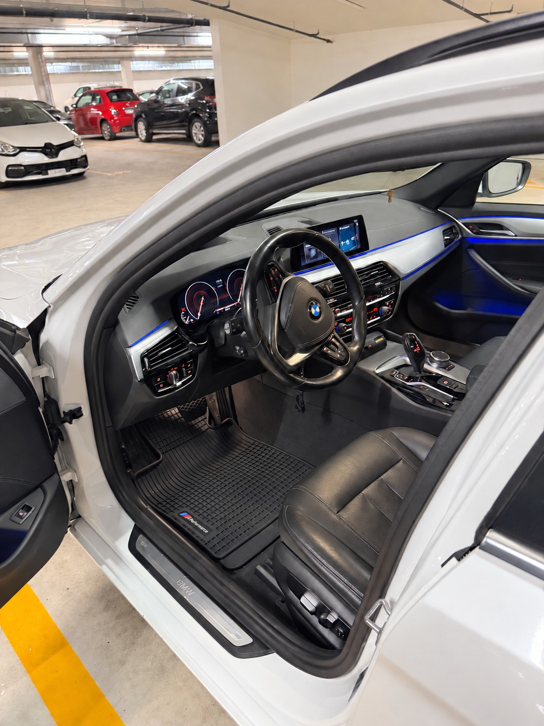 BMW 520d xDrive-image-3