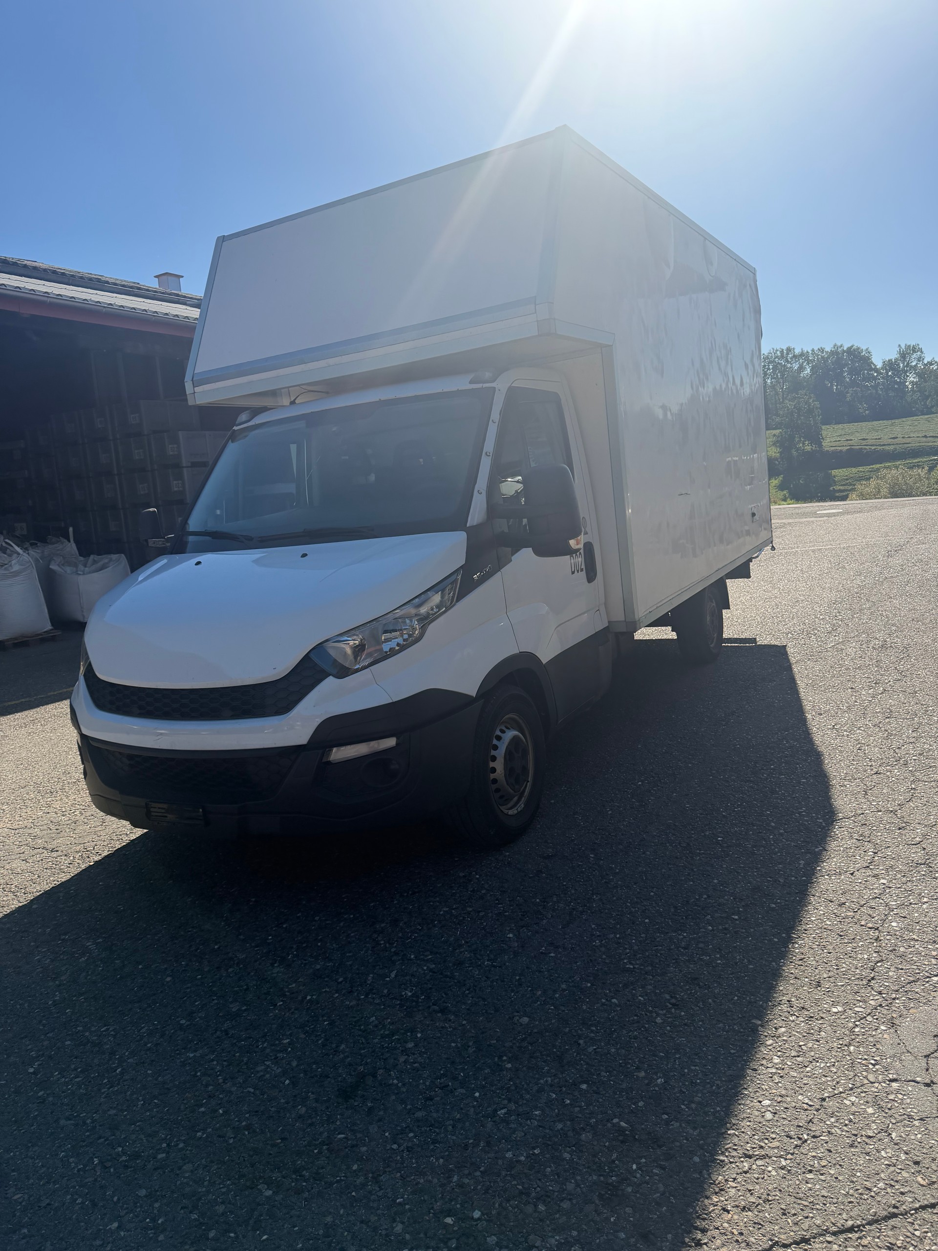 IVECO 35 S 17-image-0