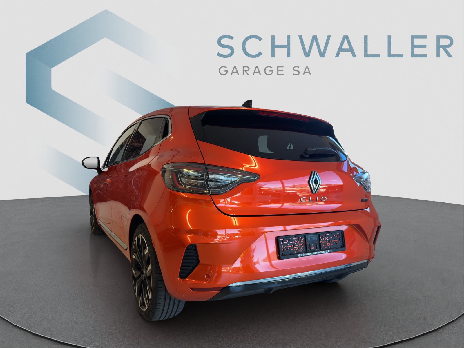 RENAULT CLIO 1.6 E-Tech techno-image-5