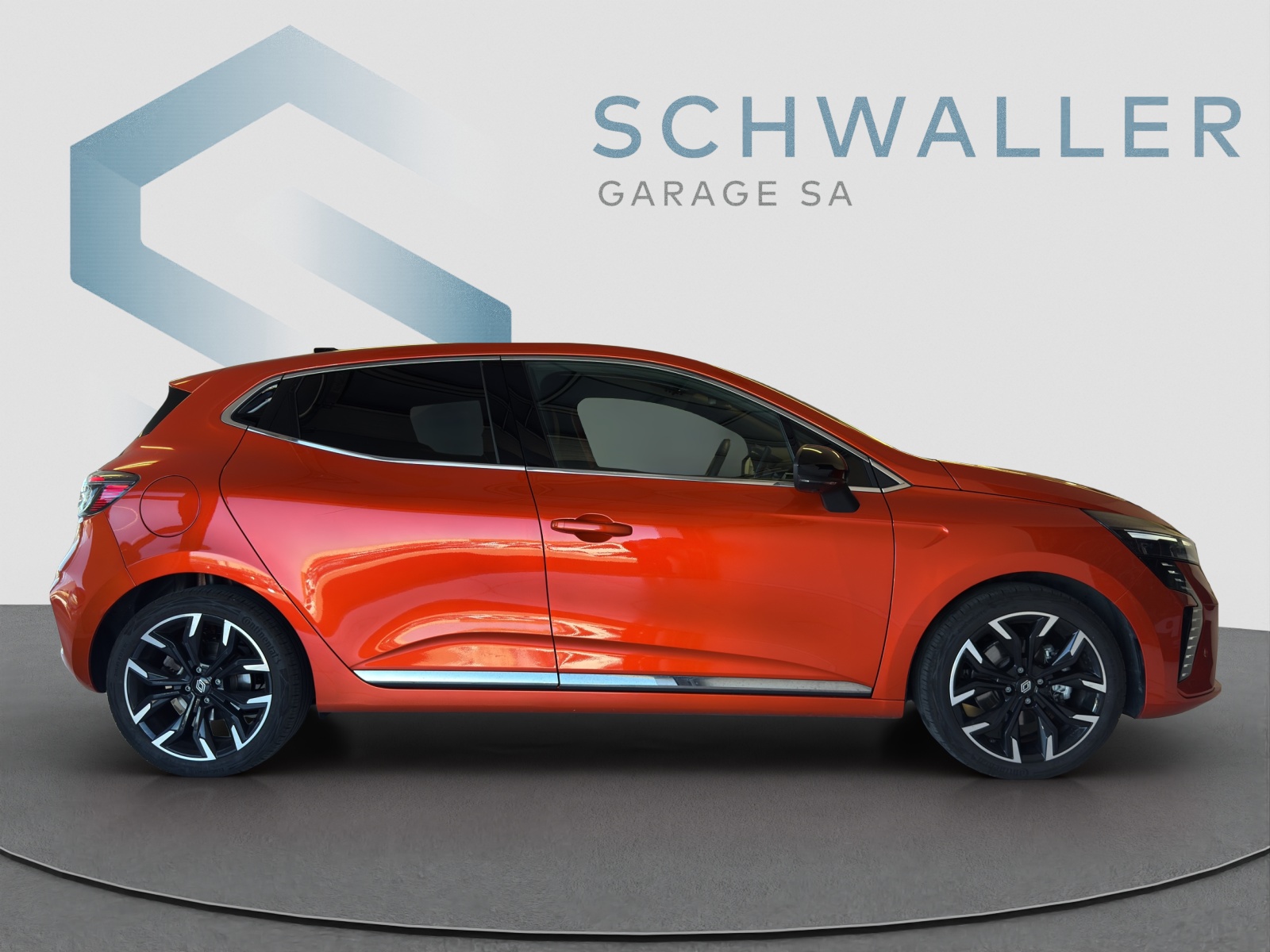 RENAULT CLIO 1.6 E-Tech techno-image-2