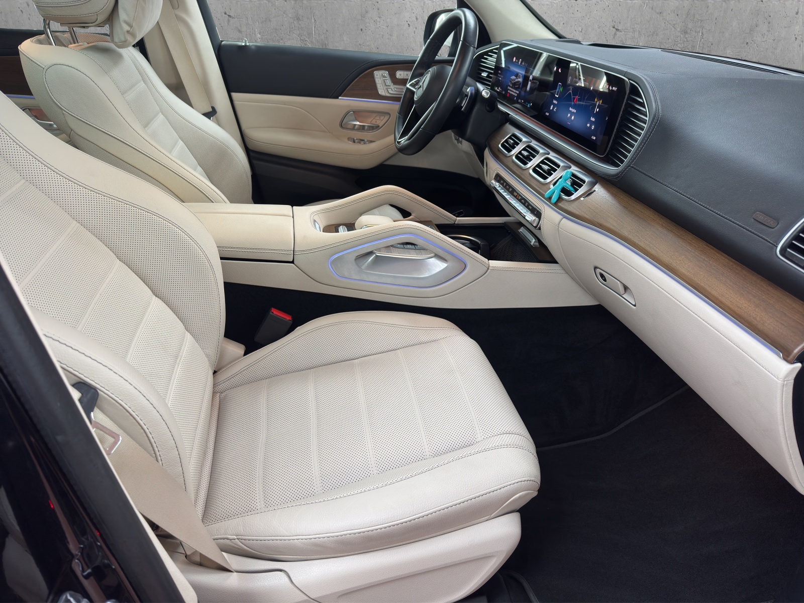 MERCEDES-BENZ GLE 300 d 4Matic 9G-Tronic-image-11