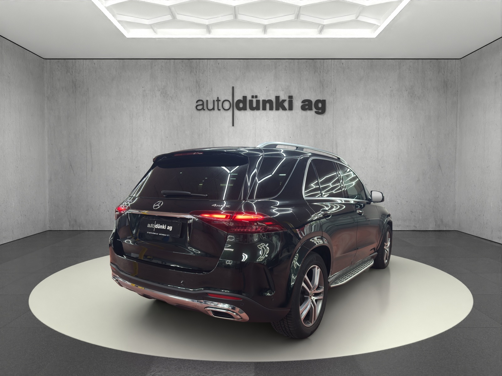MERCEDES-BENZ GLE 300 d 4Matic 9G-Tronic-image-2