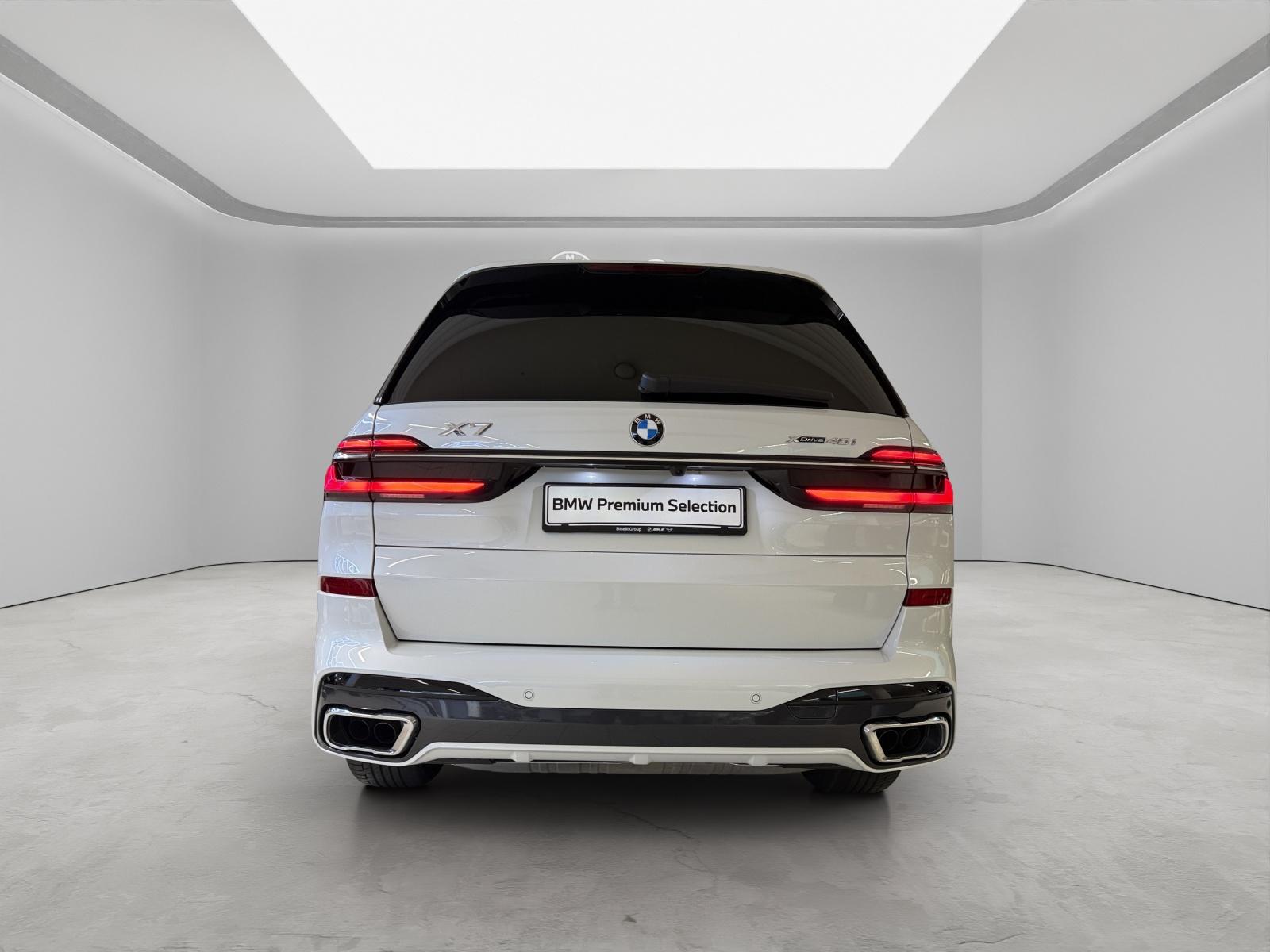 BMW 40i xDrive M Sportpaket-image-3