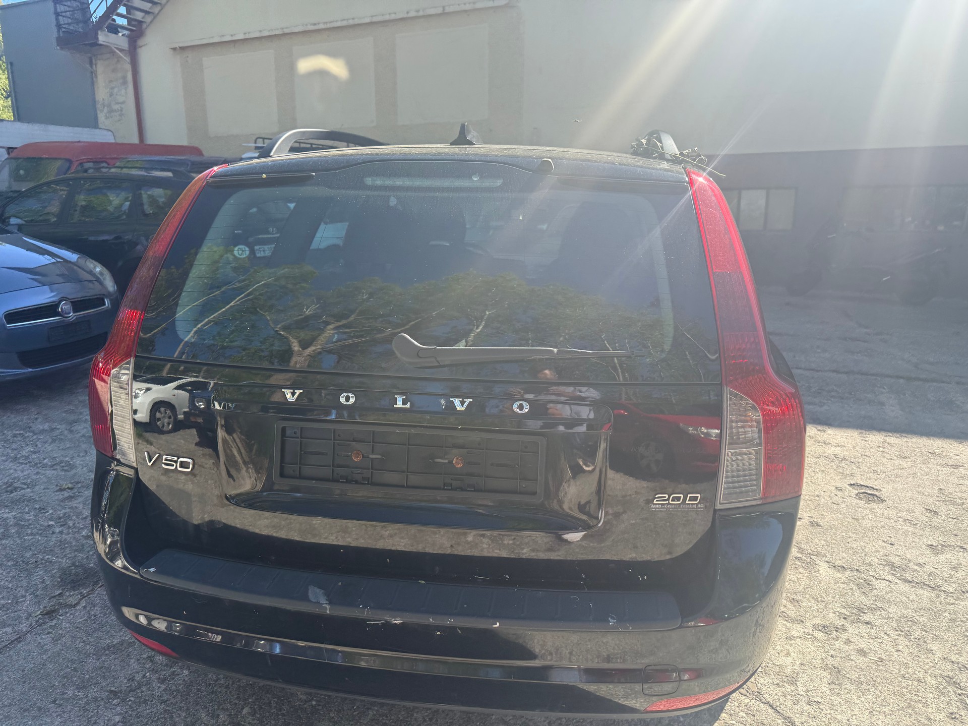 VOLVO V50 2.0D-image-3