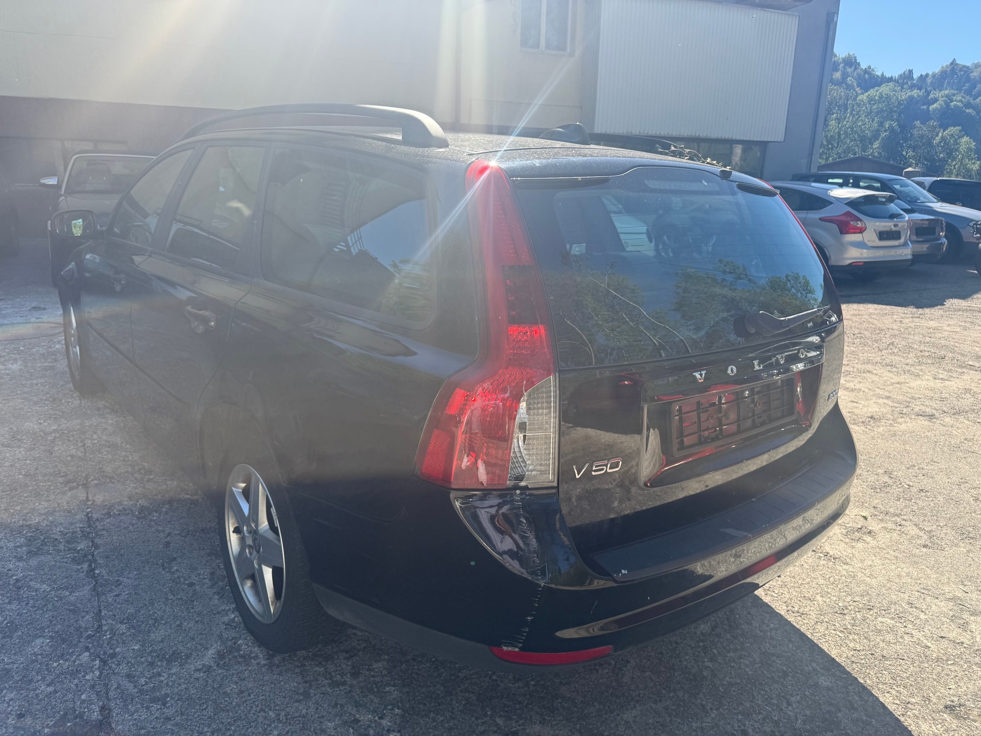 VOLVO V50 2.0D-image-4