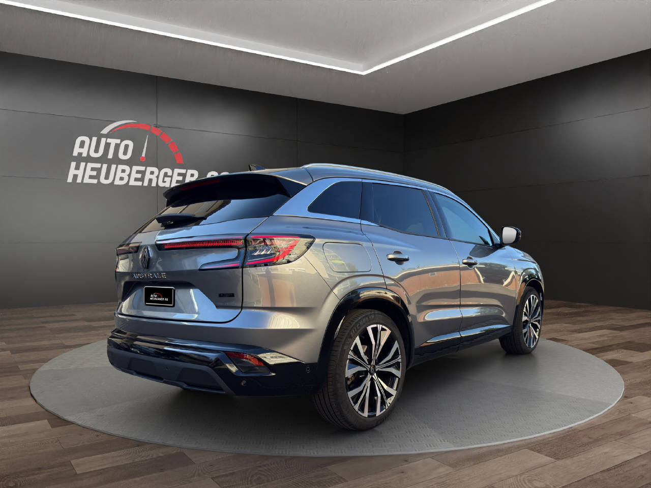 RENAULT Austral 1.2 E-Tech iconic-showroom-element-2