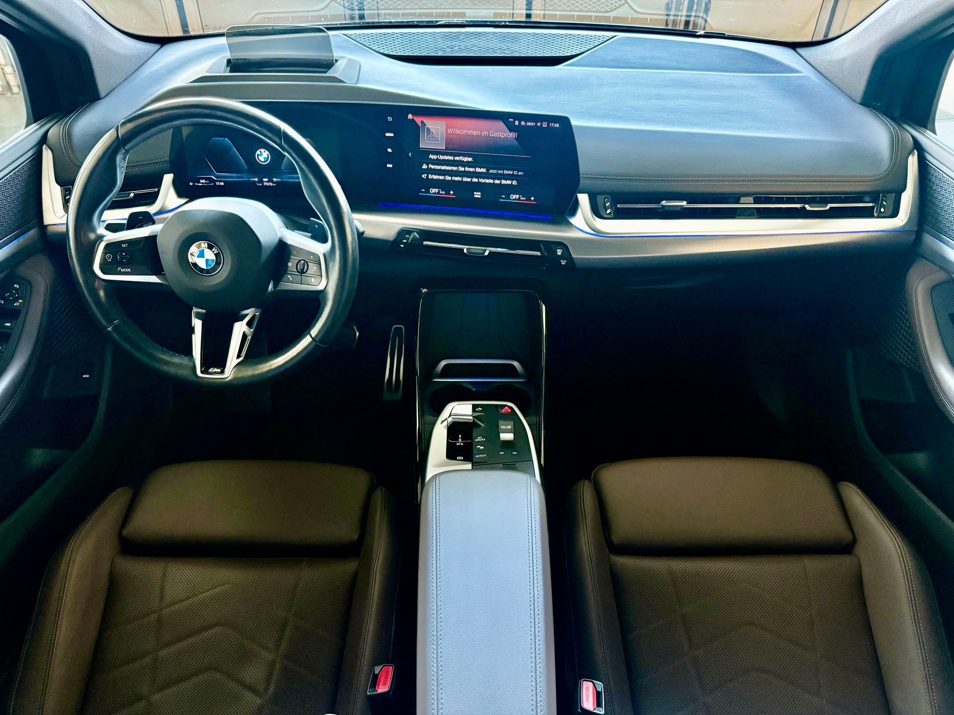 BMW 218d Active Tourer M Sport DKG-image-8